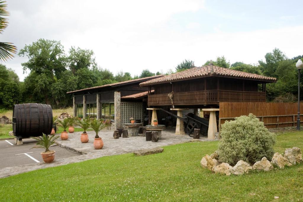 El Foyu Hotel Colunga Exterior photo